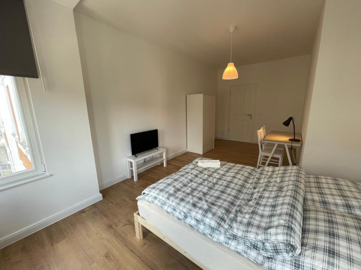 Boutique Hotel Pension Luisengruen Kueche 1Gbs Wlan Netflix Disney Magentatv Chemnitz Ngoại thất bức ảnh