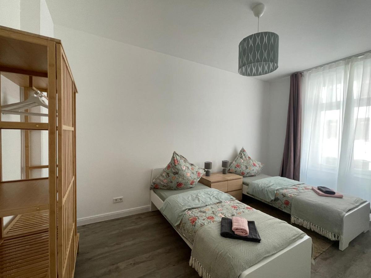 Boutique Hotel Pension Luisengruen Kueche 1Gbs Wlan Netflix Disney Magentatv Chemnitz Ngoại thất bức ảnh