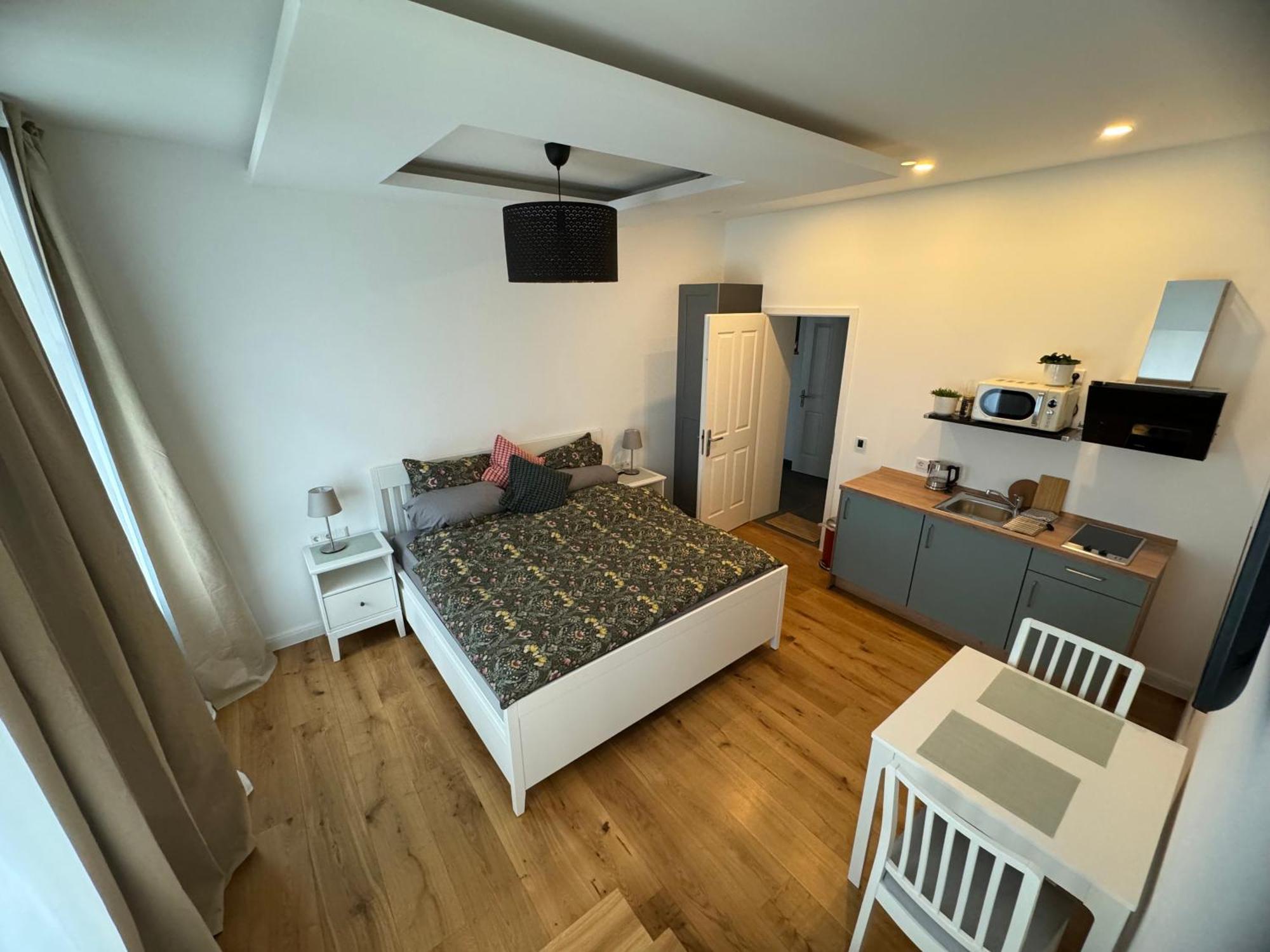 Boutique Hotel Pension Luisengruen Kueche 1Gbs Wlan Netflix Disney Magentatv Chemnitz Ngoại thất bức ảnh